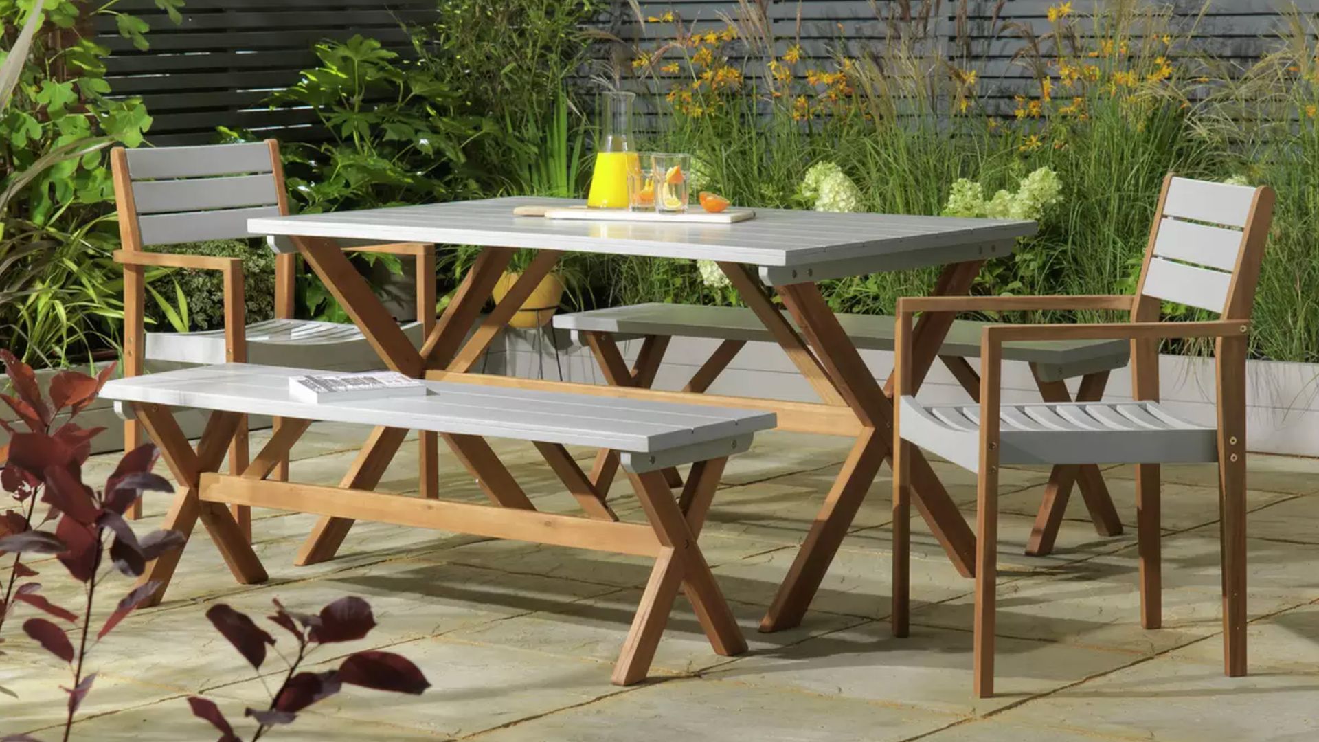 Argos garden furniture 8 practical sets we are lusting after Gardeningetc