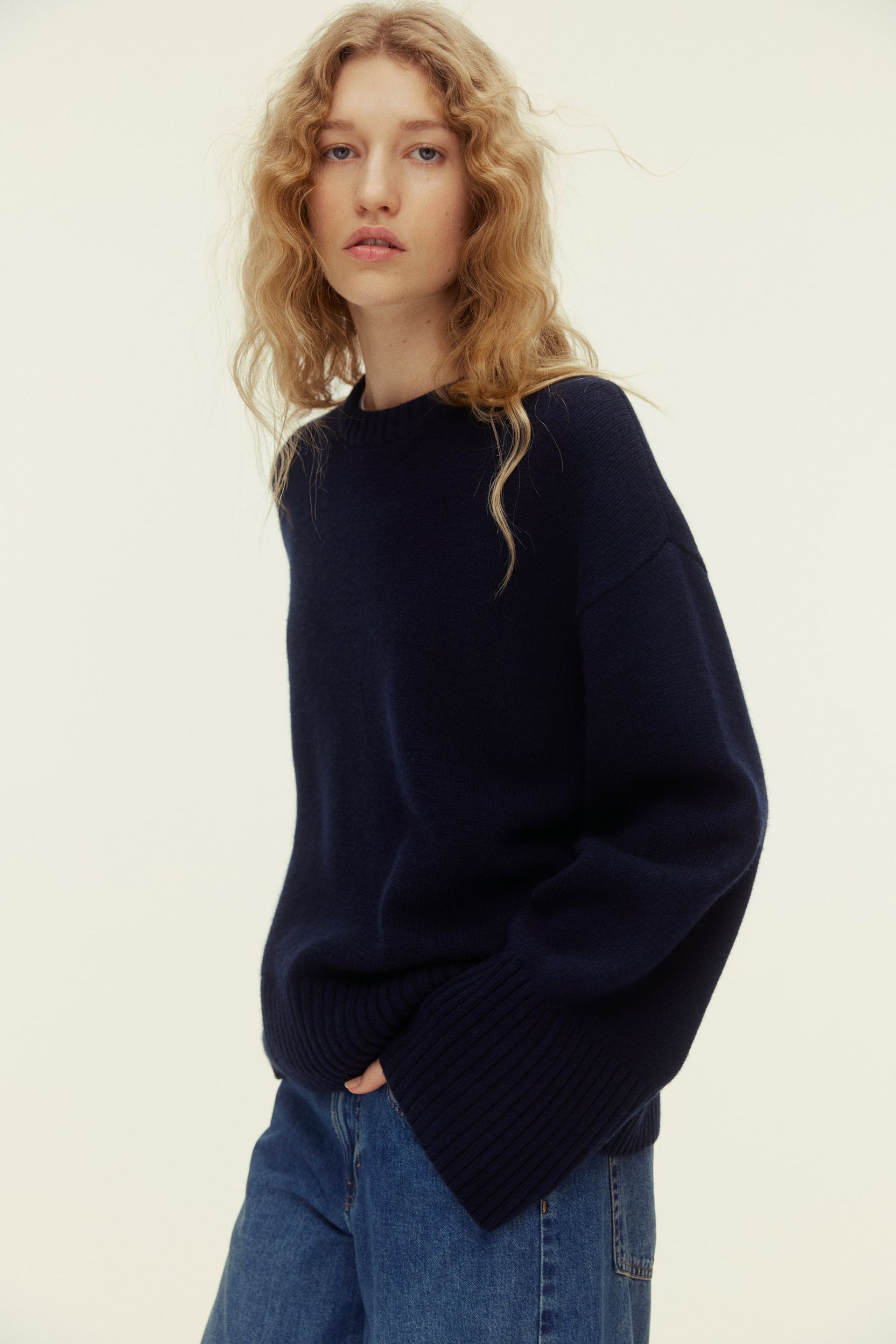 Cashmere-Blend Jumper - Black