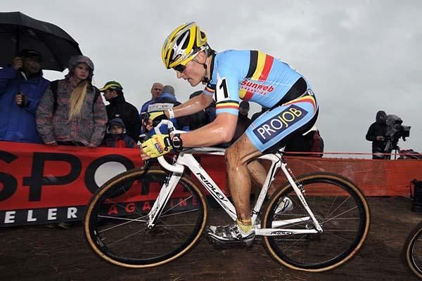 Kenneth Vancompernolle (Belgium)