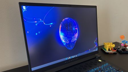 Alienware M18 laptop display close up