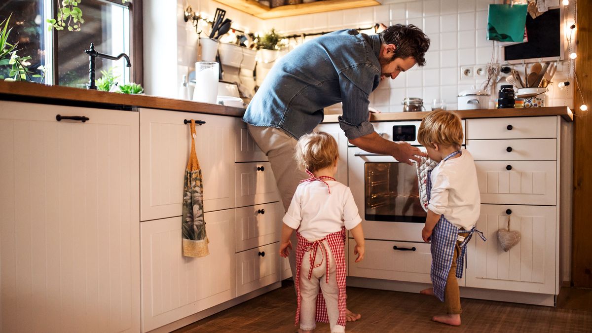 Top 10 ways to save space in your kitchen