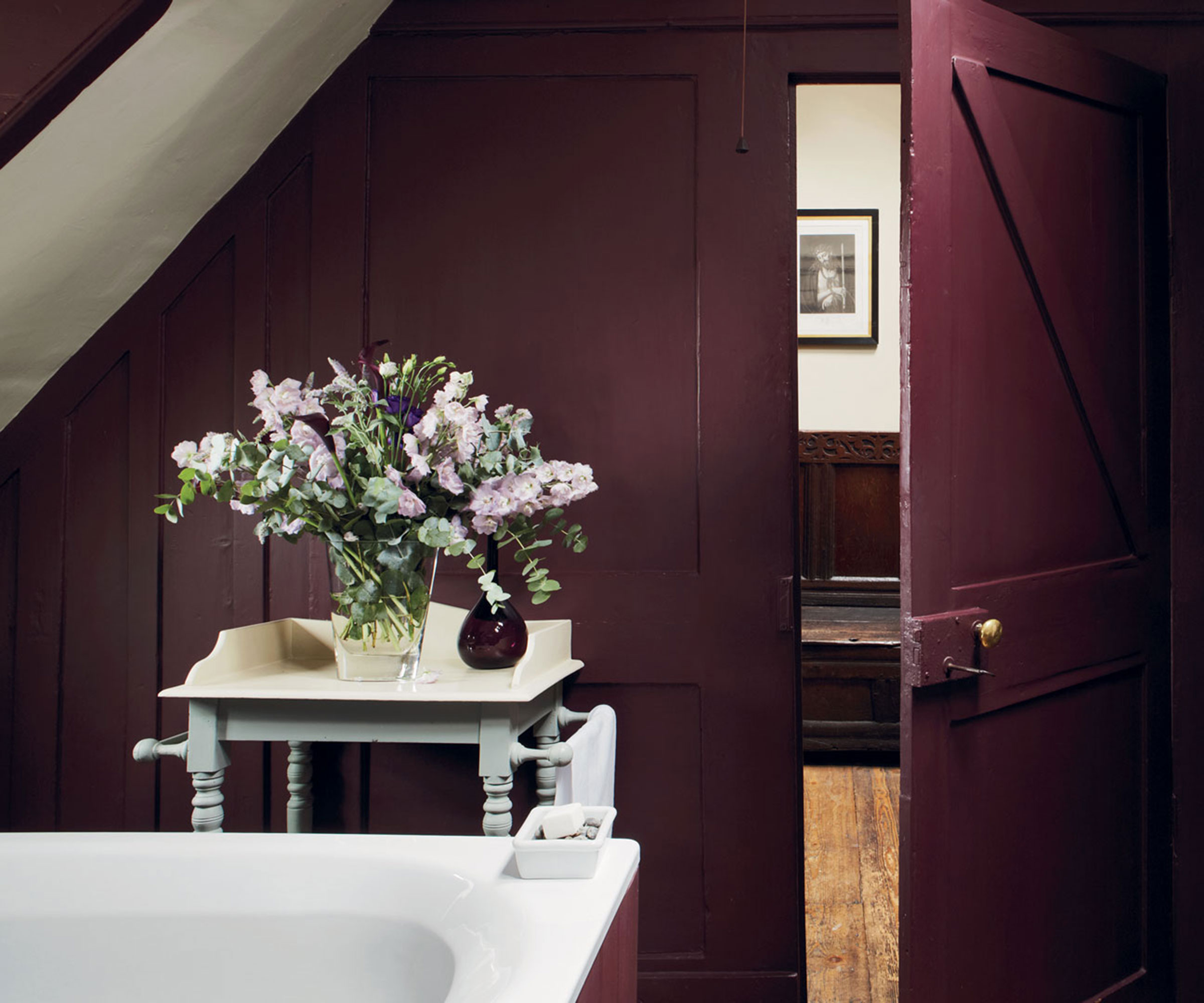 small burgundy bathroom