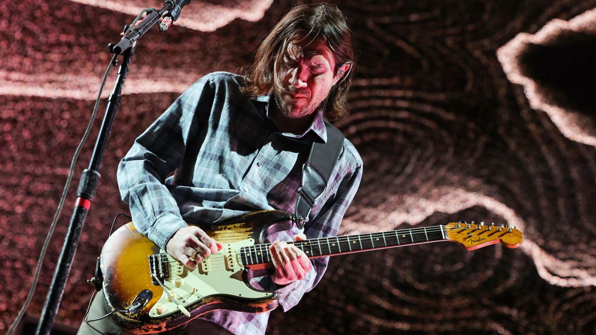 Does John Frusciante have a signature Fender Stratocaster in the 