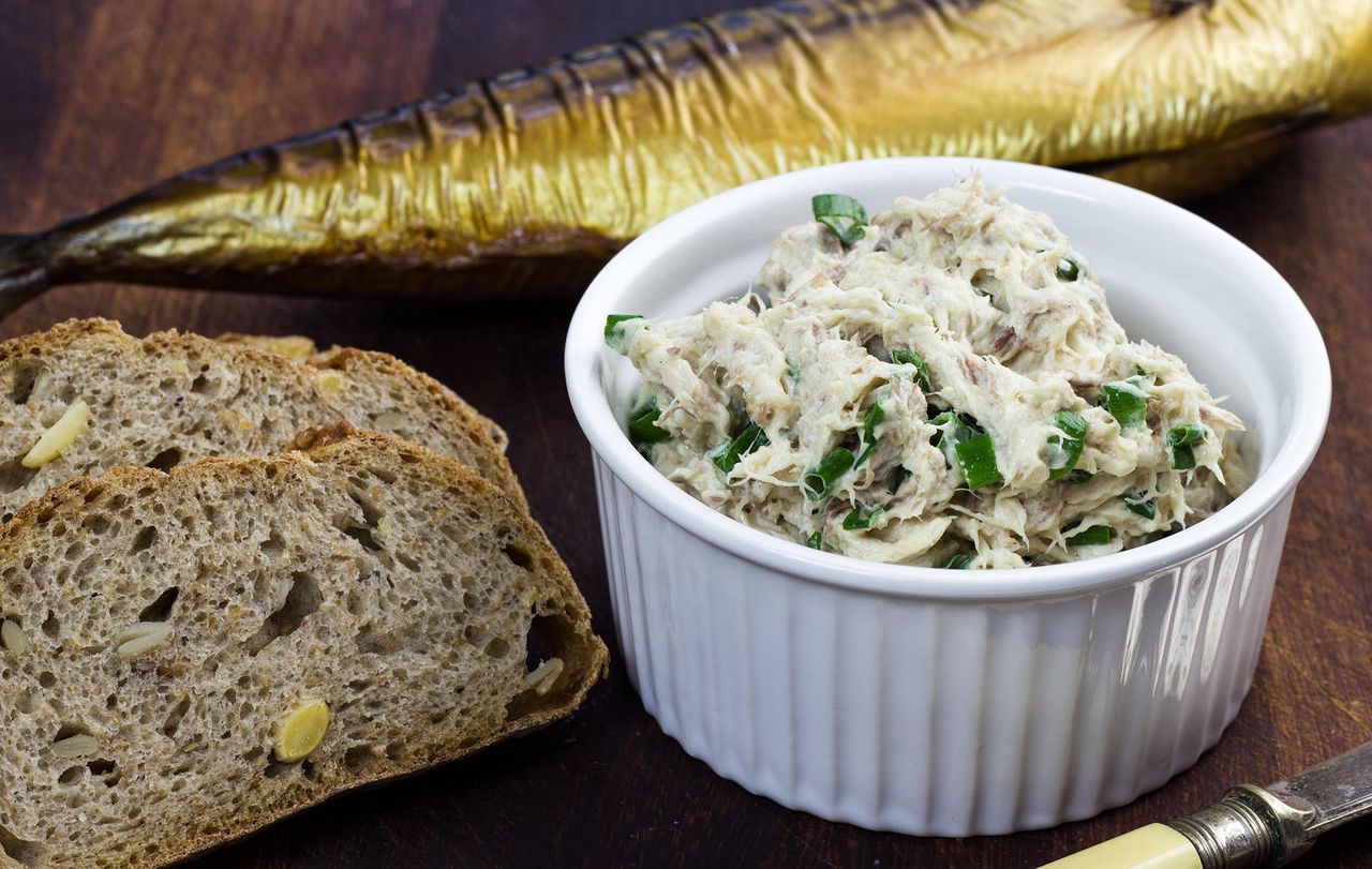 Easy smoked mackeral pate