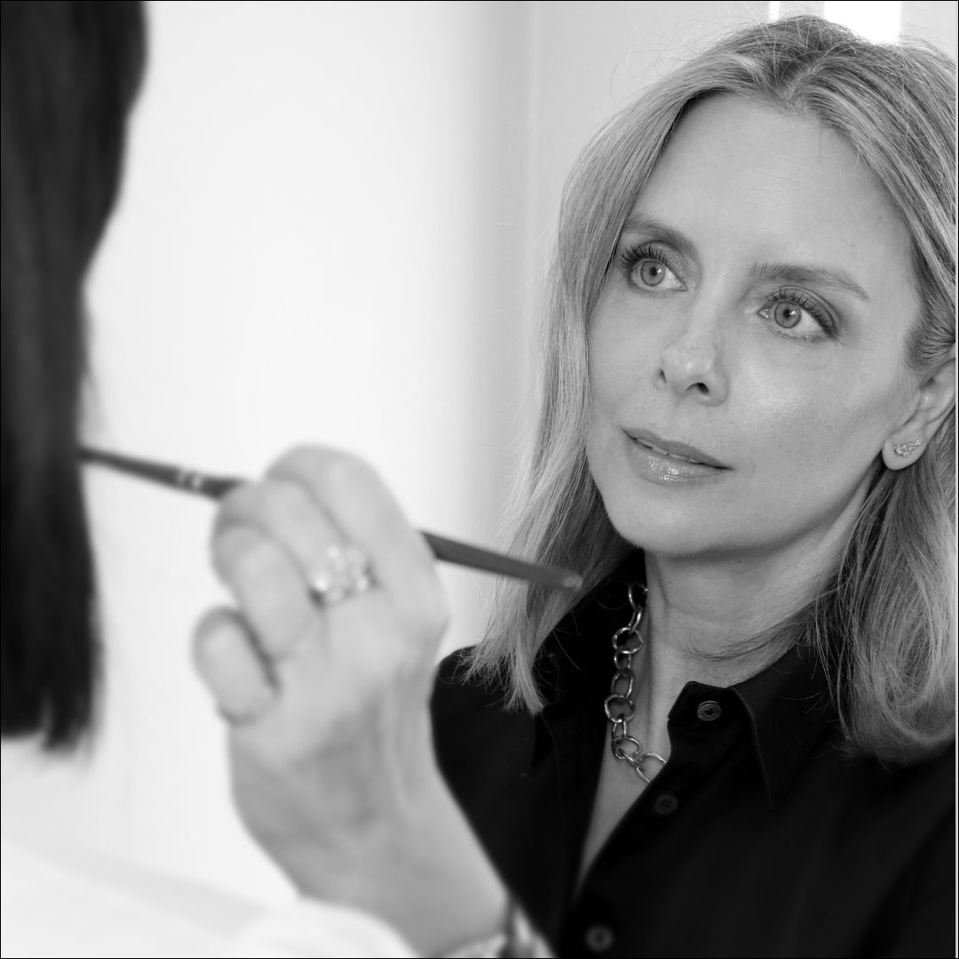 Tonya Riner headshot makeup artist