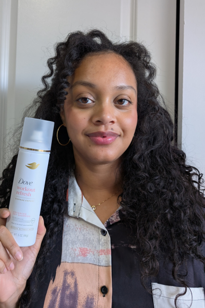Photos of tester Shauna Beni-Haynes before and after using Dove Advanced Dry Shampoo Workout Refresh