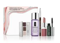 Clinique Get The Look Neutral Nudes Eye Makeup Gift Set:&nbsp;was £45, now £36 at M&amp;S (save £9)