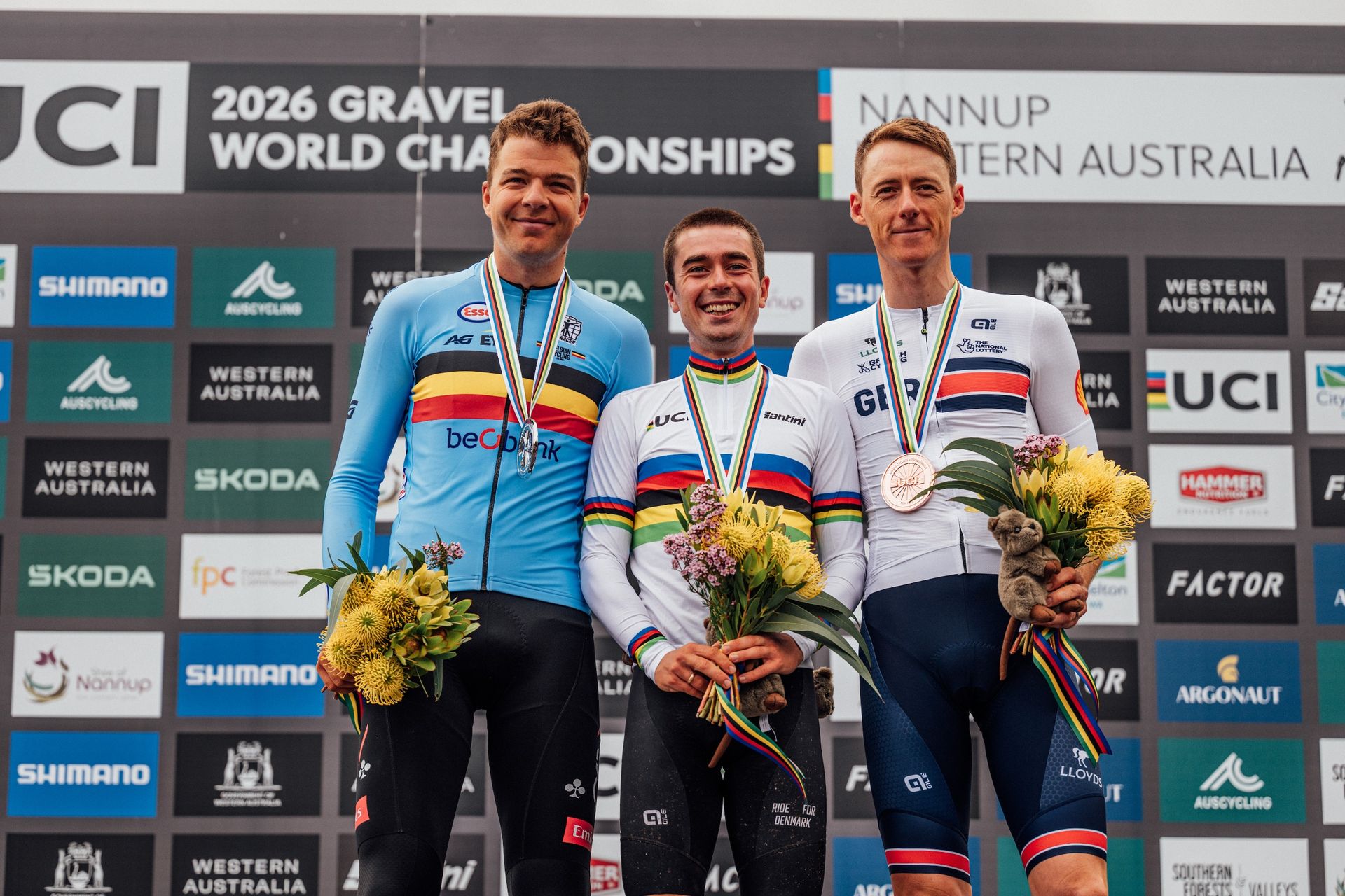 Men’s Elite Podium had Magnus Bak Klaris (Denmark) earn the rainbow stripes, with Florian Vermeersch (Belgium) receiving the Silver Medal and Connor Swift (Great Britain) receiving the Bronze Medal