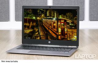 HP Chromebook 13 G1 display