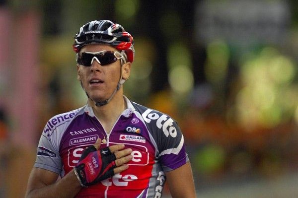 Philippe Gilbert (Silence - Lotto) won his first race of the year at today's Giro stage.