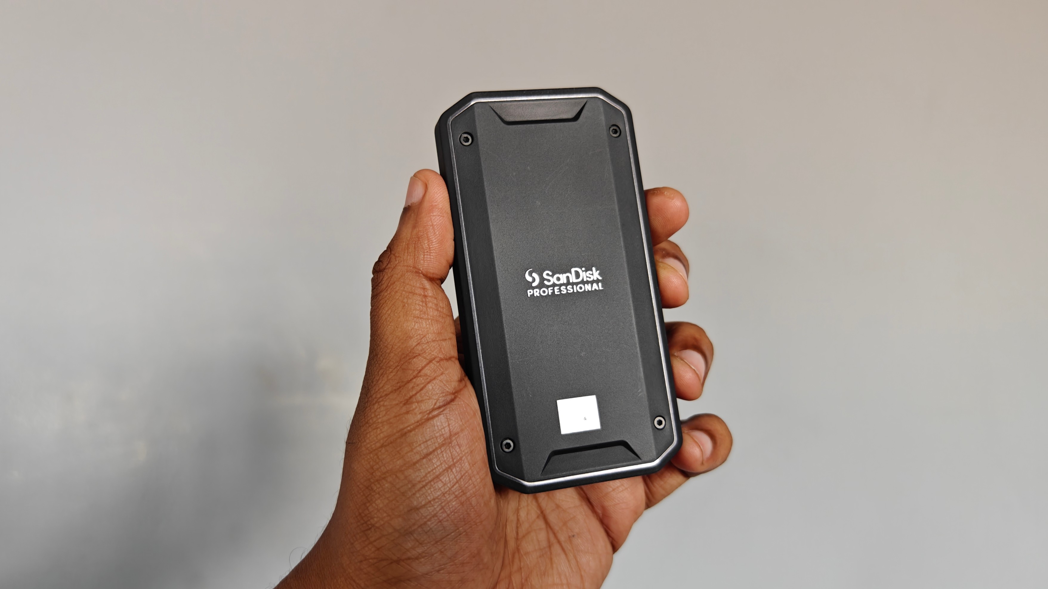 SanDisk Professional PRO-G40 Thunderbolt / USB Dual-Mode Portable SSD Review