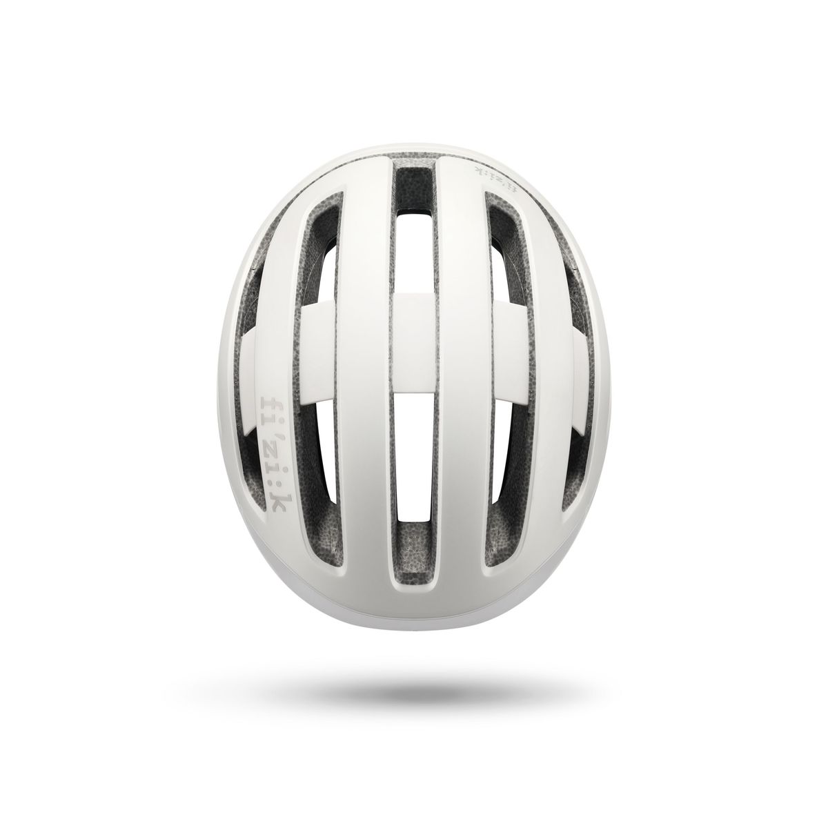 A Fizik Kudo road helmet