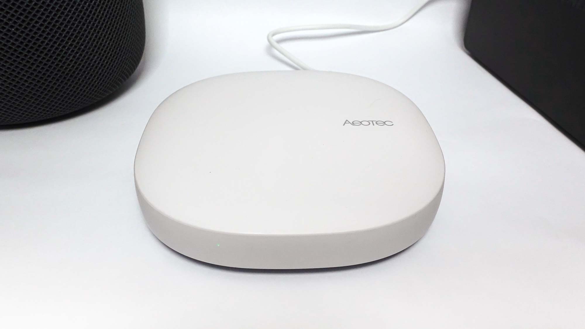 Aeotec Smart Home Hub  Works as a SmartThings Hub (US Version) - The  Smartest House
