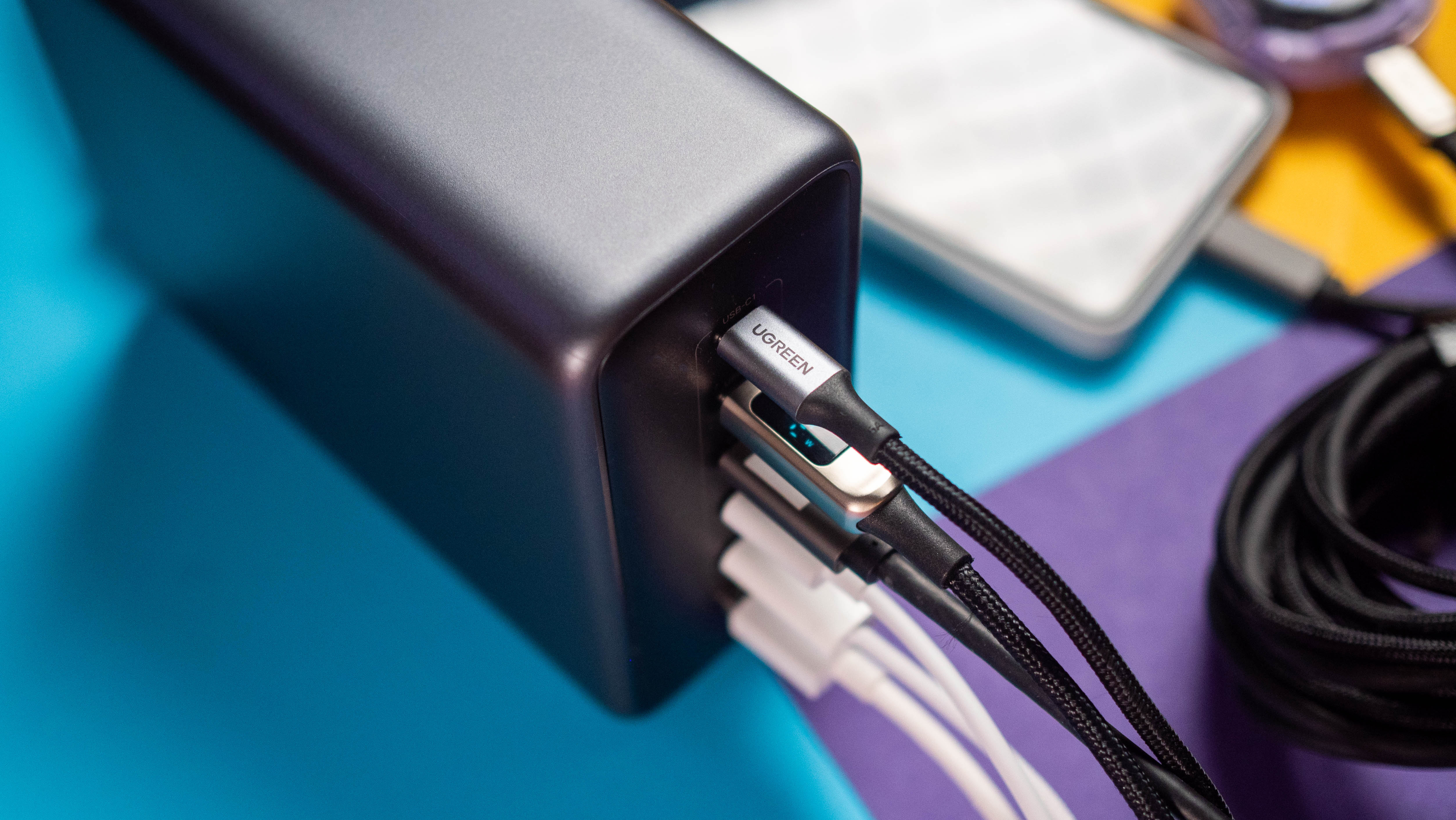 UGREEN Nexode 500W Charging Station review