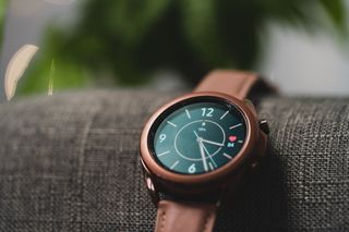 Vivoactive 4 vs galaxy watch 3 sale