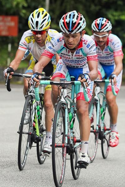 Jos&eacute; Rujano (Androni Giocattoli) sets the pace on the Genting Highlands.