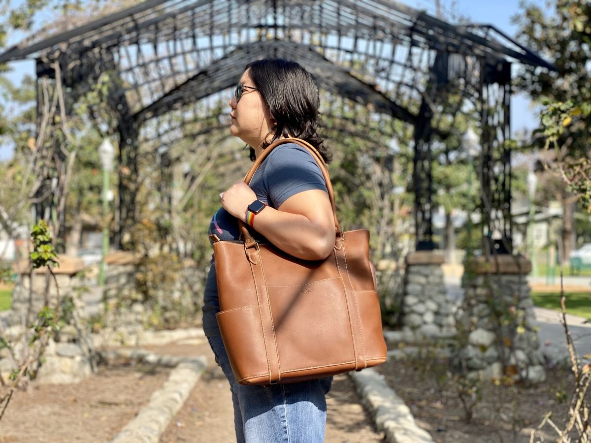 Pad Quill Leather Laptop Tote Carry Side