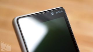 Front Close Up - Lumia 820 Review