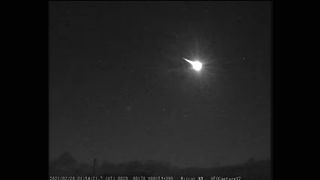 A fireball lit up the skies over southwest England on Sunday night (Feb. 28).