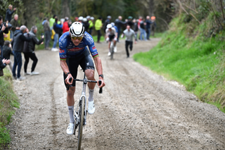 'Going as deep as I did today is difficult to simulate in training' &ndash; Mathieu van der Poel puts on a show on Tirreno-Adriatico gravel ahead of next big Classics