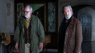 John Lithgow and Jeff Bridges in The Old Man