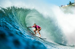 Lakey Peterson competes at the 2018 Beachwaver Maui Pro in Honolua Bay