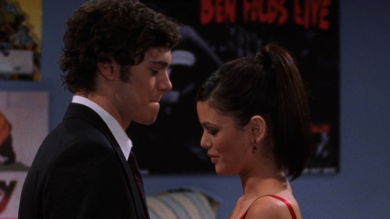 As Adam Brody Receives Love For Nobody Wants This, His O.C. Co-Star Rachel Bilson Weighs In On The Hype