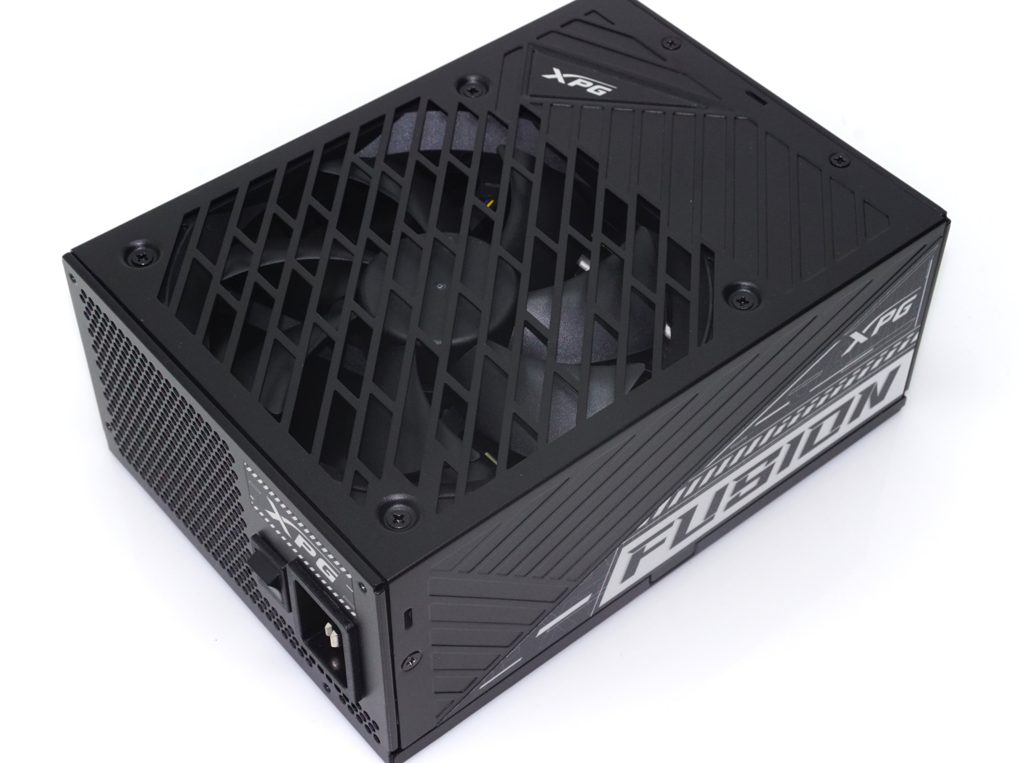 XPG Fusion Titanium 1600 PSU