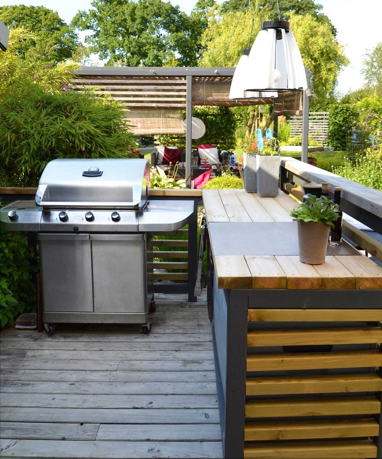 BBQ deck ideas 11 ways to transform your decking Gardeningetc