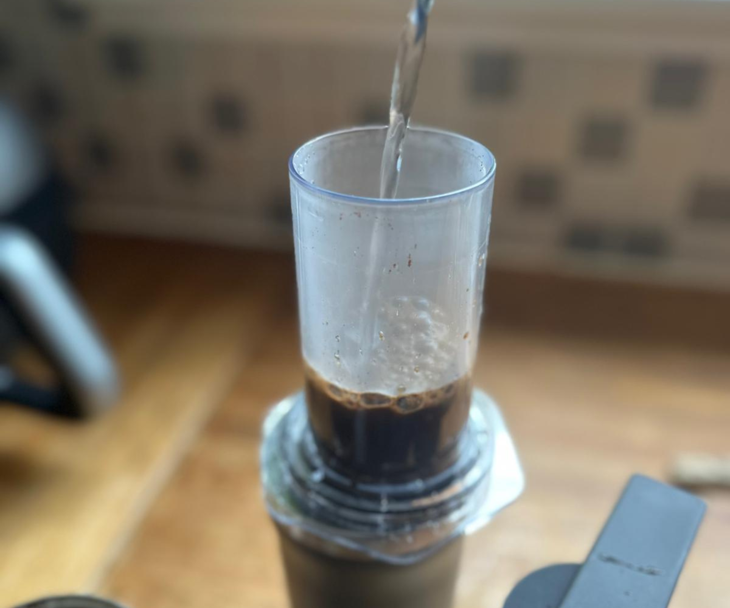Testing the AeroPress Go Plus in my kitchen