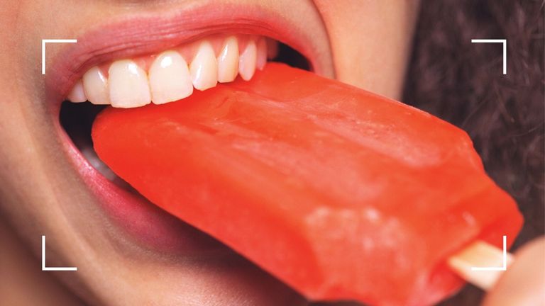 sensitive teeth with ice lolly