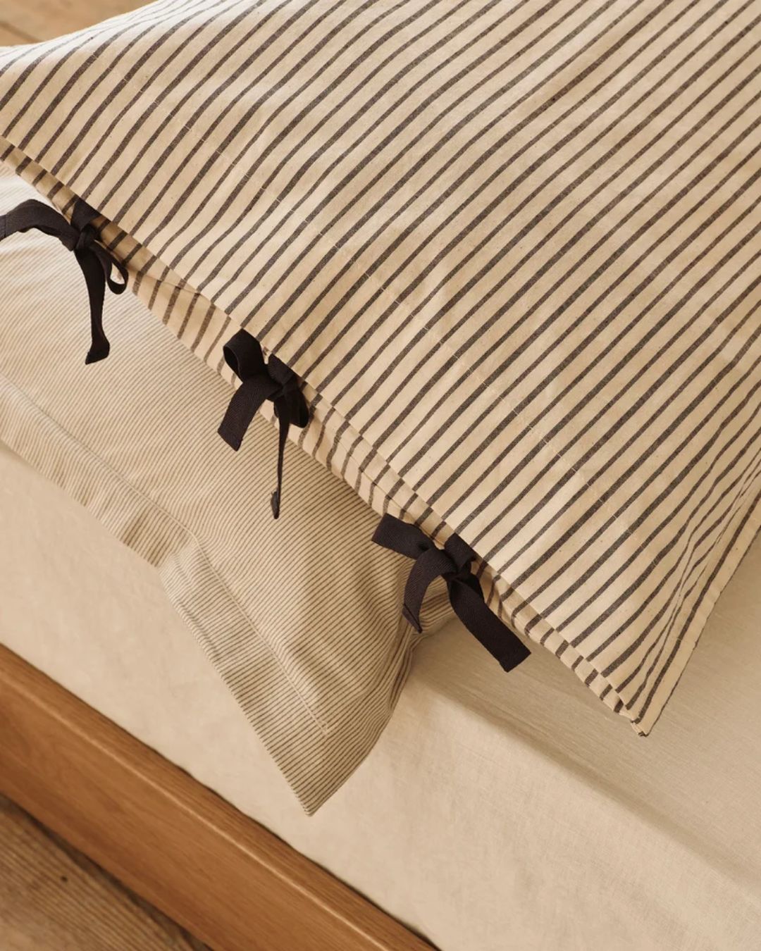 Pyjama Stripe Cotton Housewife Pillowcase in Navy &amp;amp; Ecru.