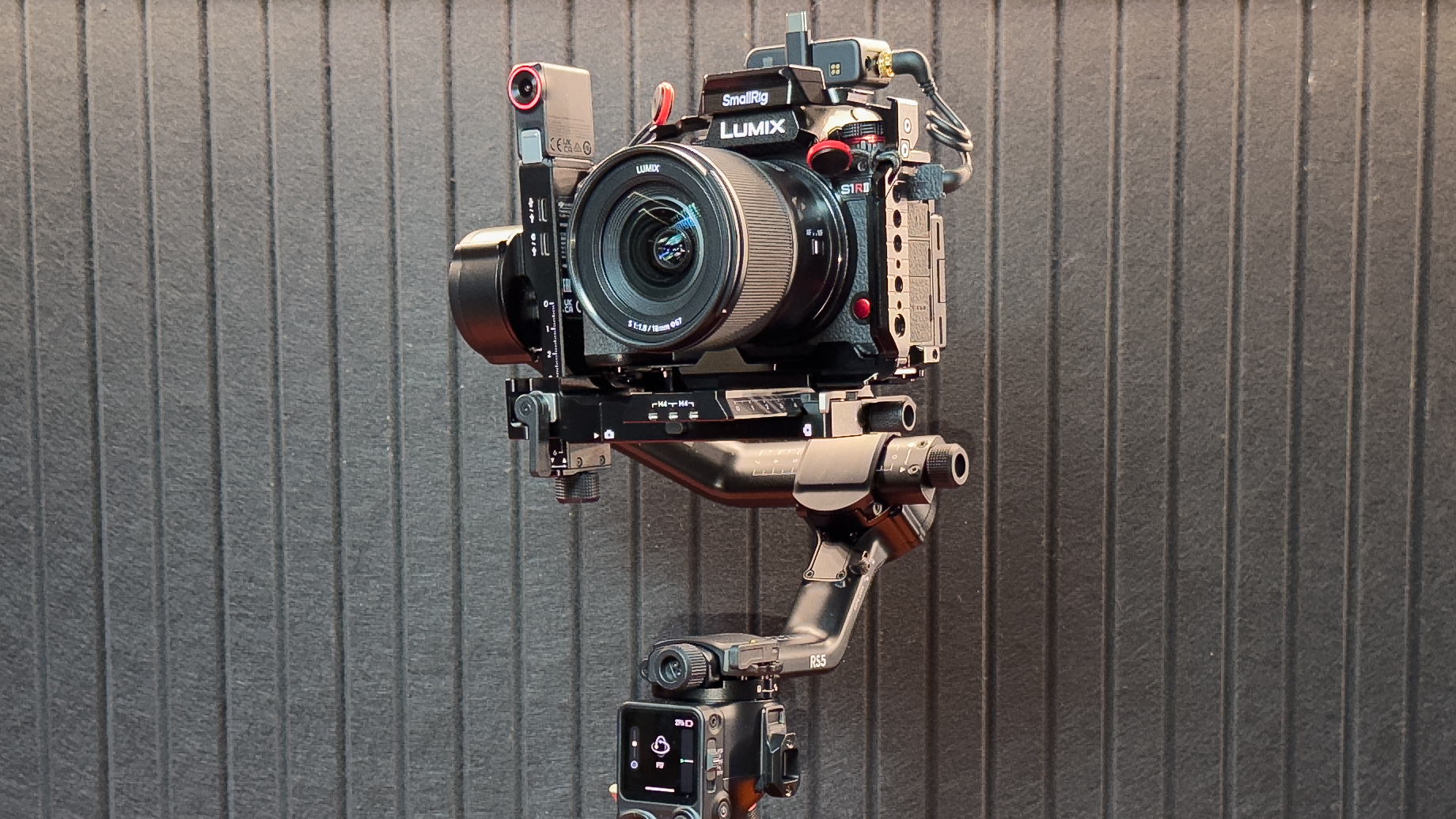 DJI RS 5 with Lumix S1Rii &amp;amp; 18mm Lens