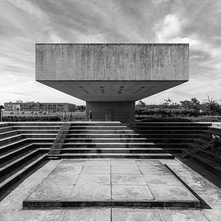 Bauhaus inflections in São Paulo – Leonardo Finotti