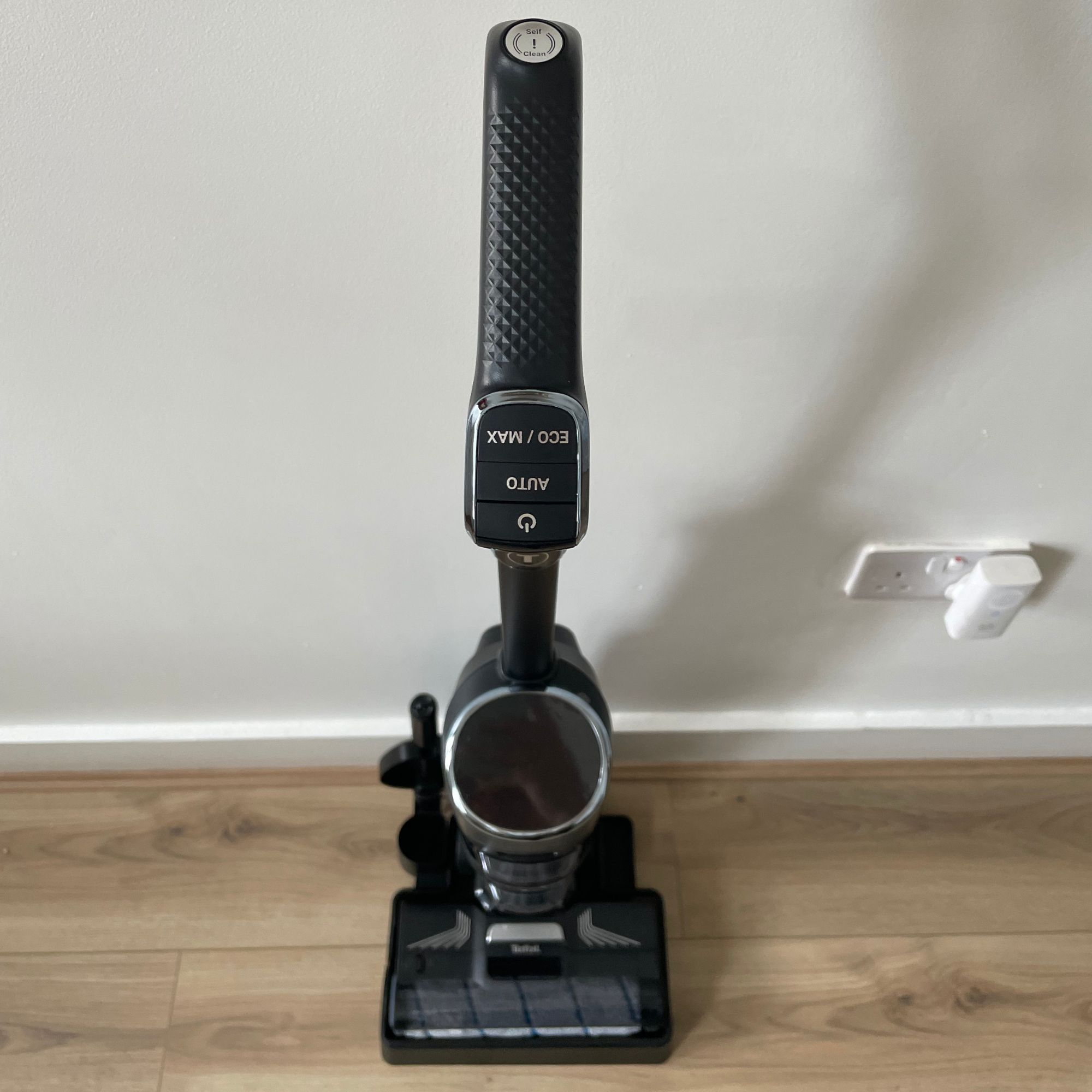 Tefal X-CLEAN 4 vacuum mop from above