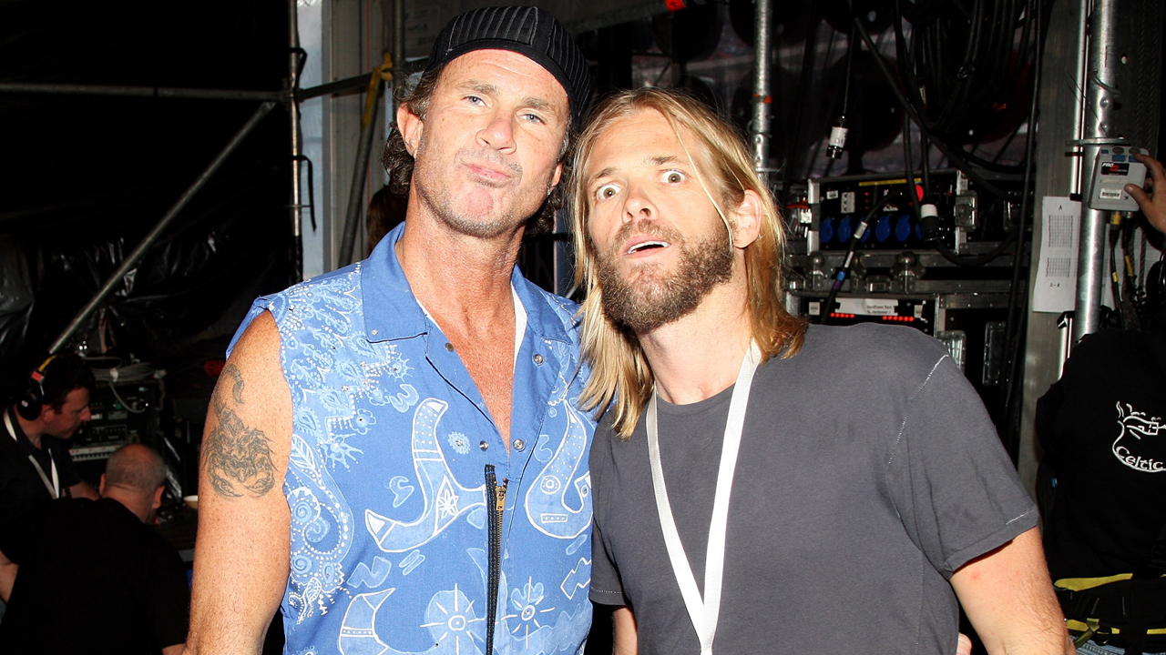 Chad Smith and Taylor Hawkins