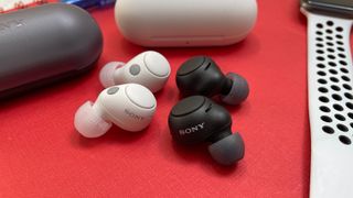 Sony WF-C700N True Wireless Noise Cancelling Earbuds - All-day comfort - Up  to 15H battery life with charging case - Black