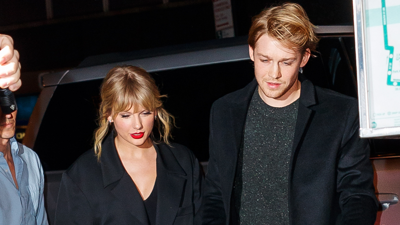 Taylor Swift&#039;s album Joe Alwyn