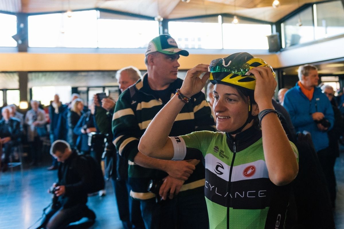 Valentina Scandolara (Cylance Pro Cycling) at sign on