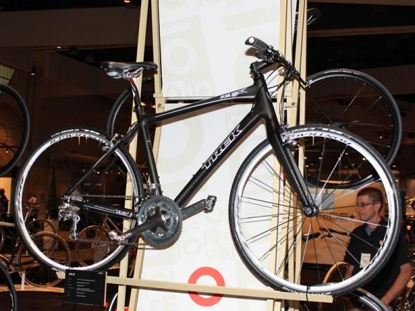 Trek World: Pavement, commuter specials from Trek, Gary Fisher