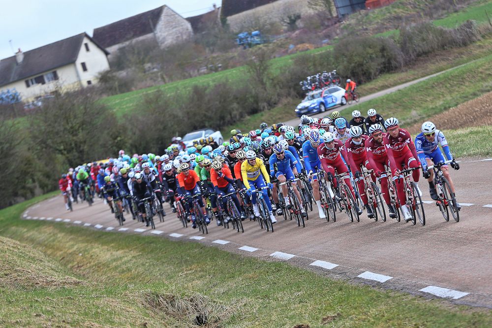 The peloton in action during stage 3 at Paris-Nice