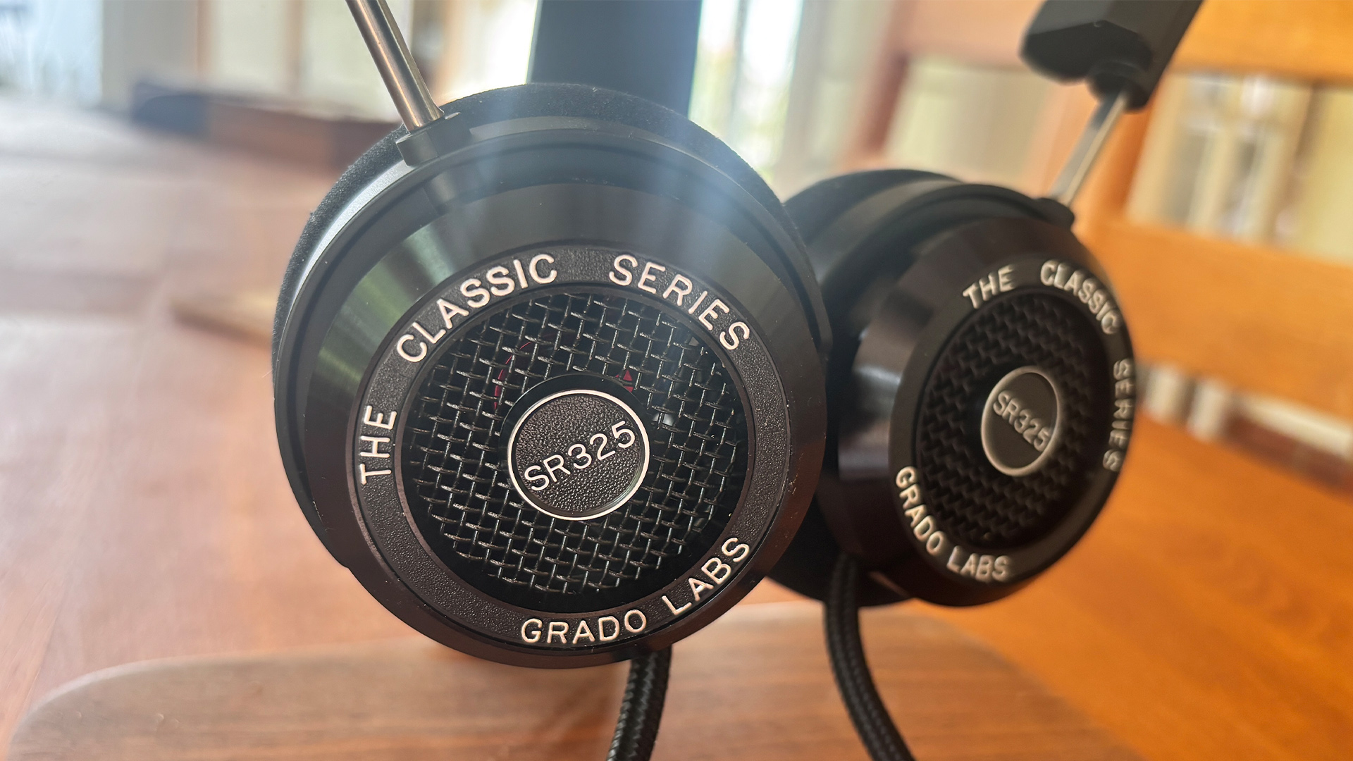 Grado SR325 Classic over-ear headphones detail of outer earcups