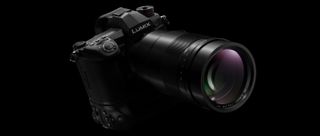 Panasonic's Leica DG Elmarit 200mm f/2.8 Power O.I.S telephoto could be the perfect lens for sports and wildlife fans, with a focal length equivalent to 400mm in 35mm terms