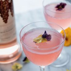Pink alcoholic drinks