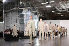 Fendi S/S 2025 menswear show at Milan Fashion Week Men’s S/S 2025 showing models on runway