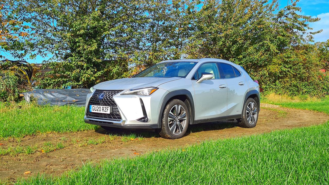 Lexus UX 250h
