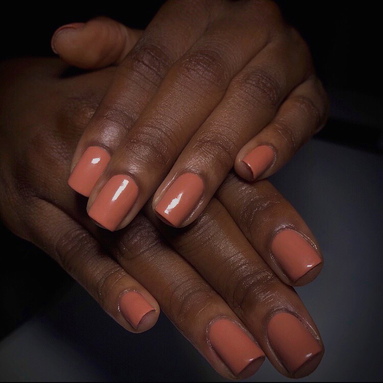 neutral nails