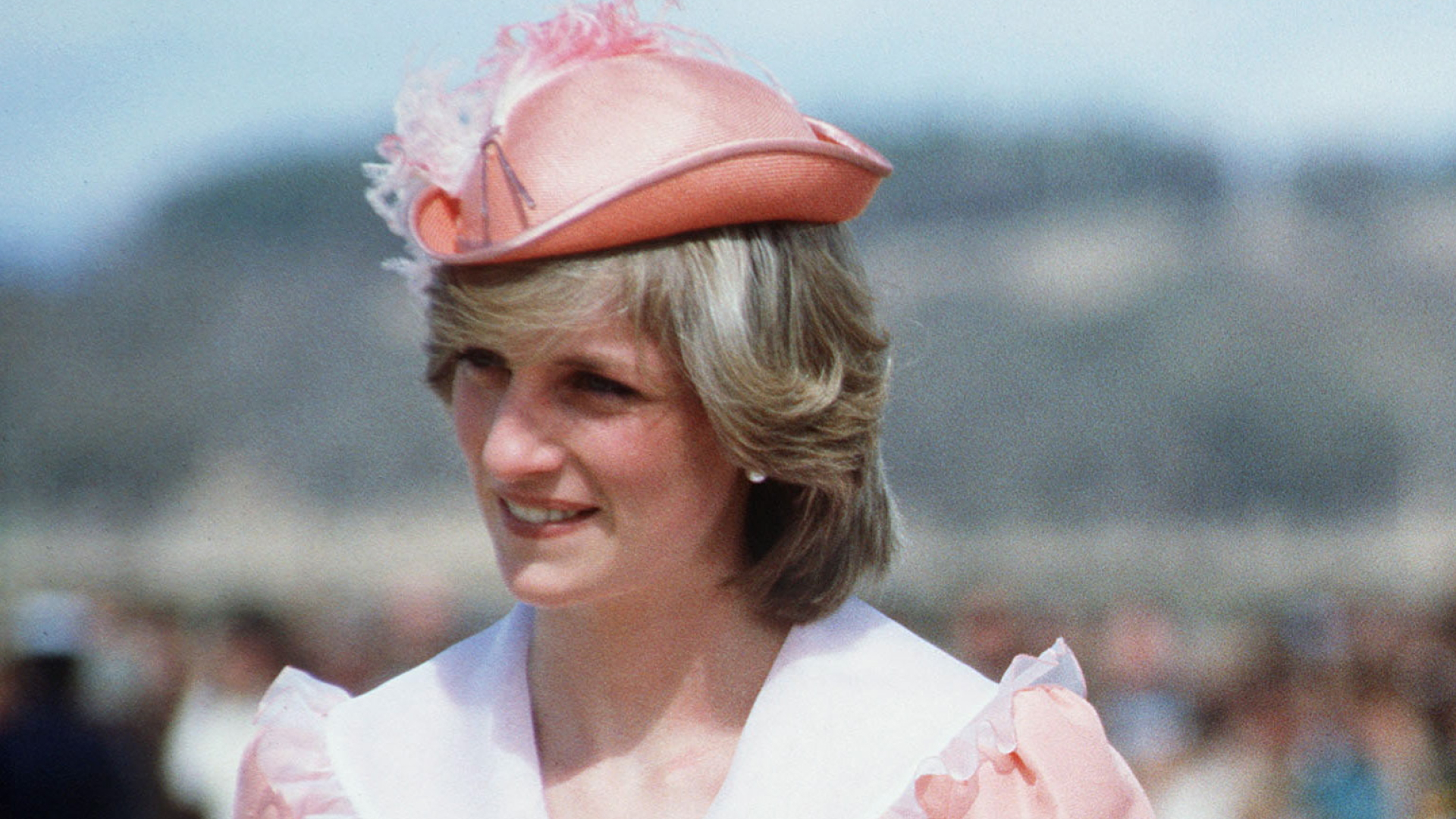 Princess Diana fashion trend setter