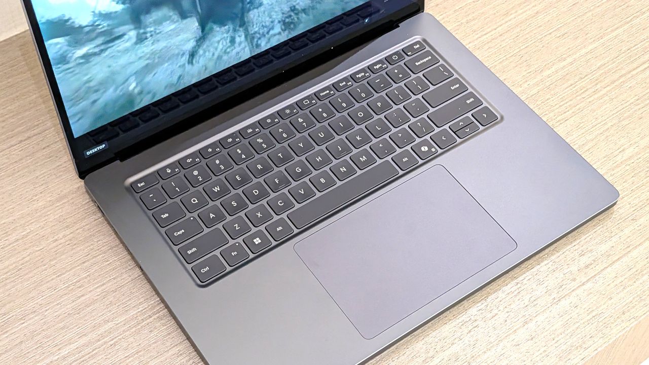 Surface Laptop Ultra