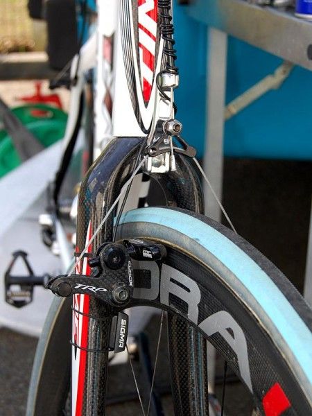 TRP EuroX Carbon cantilever brakes provide the stopping power